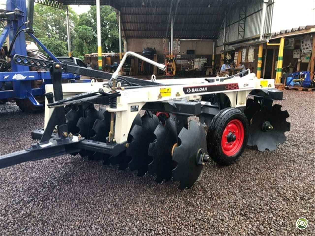 IMPLEMENTOS AGRICOLAS GRADE INTERMEDIÁRIA INTERMEDIÁRIA 14 DISCOS Carlos Tratores SP GUAIRA SÃO PAULO SP